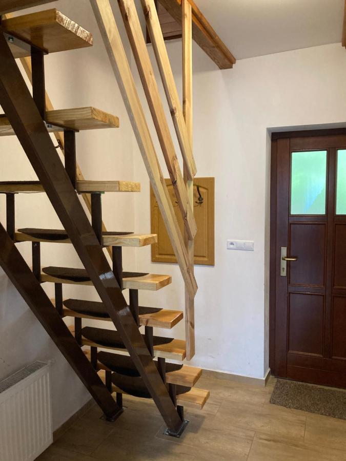 Chalupa A Apartmany Lojka Benecko Extérieur photo
